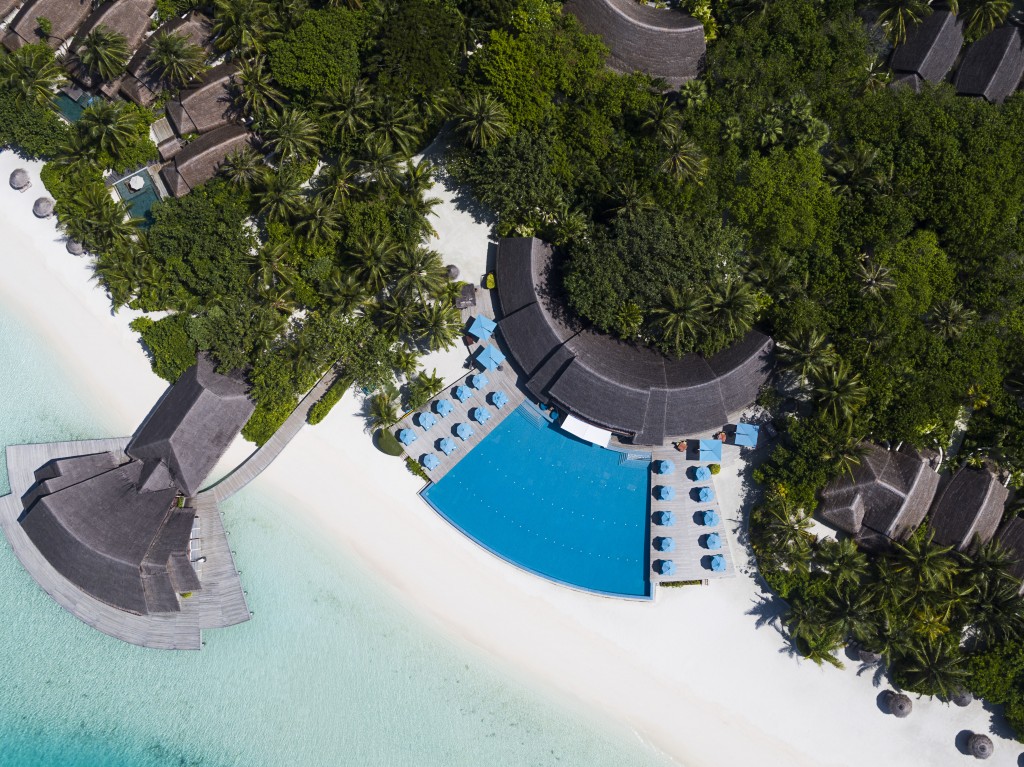 Anantara Dhigu Resort | ATOL Protected Holiday Travelbeam